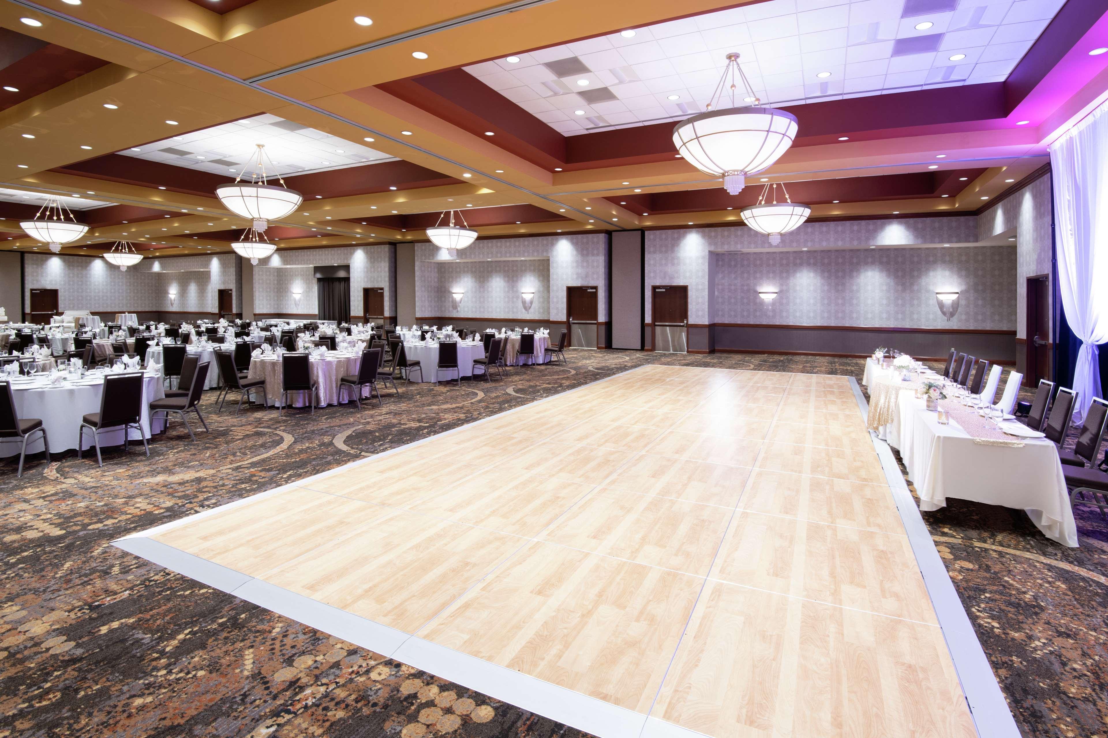 Embassy Suites Northwest Arkansas - Hotel, Spa & Convention Center Rogers Eksteriør billede