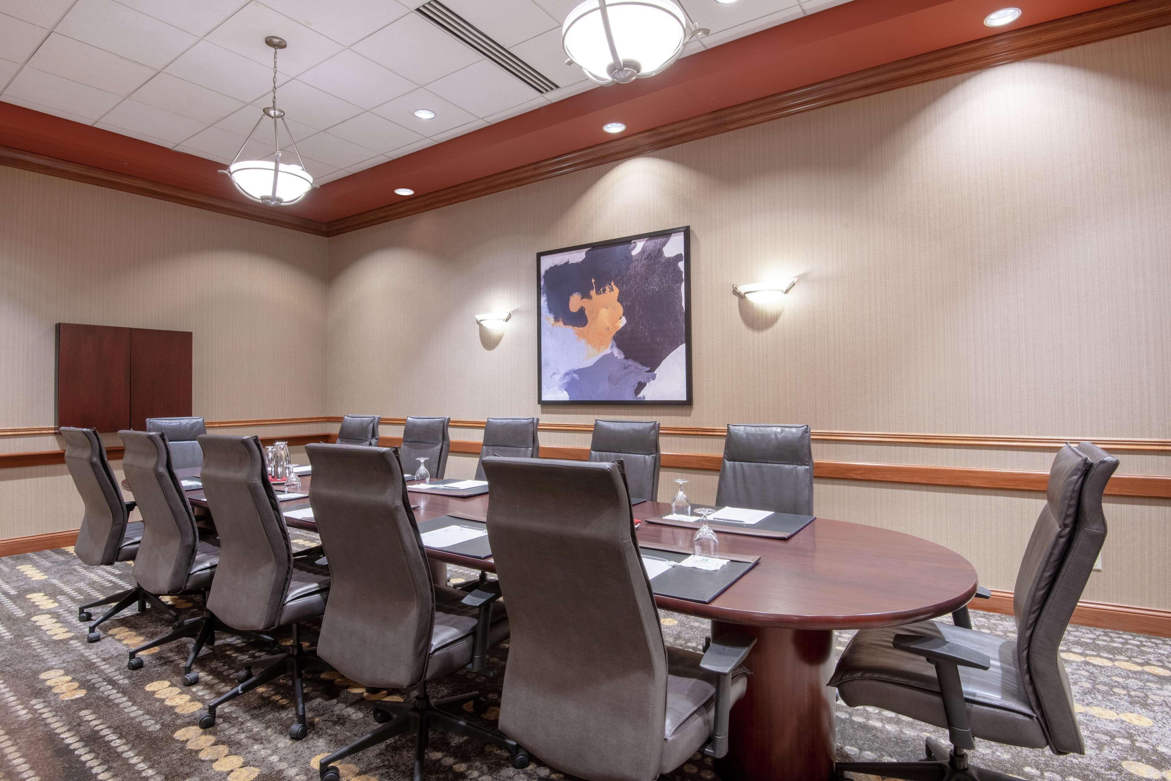 Embassy Suites Northwest Arkansas - Hotel, Spa & Convention Center Rogers Eksteriør billede