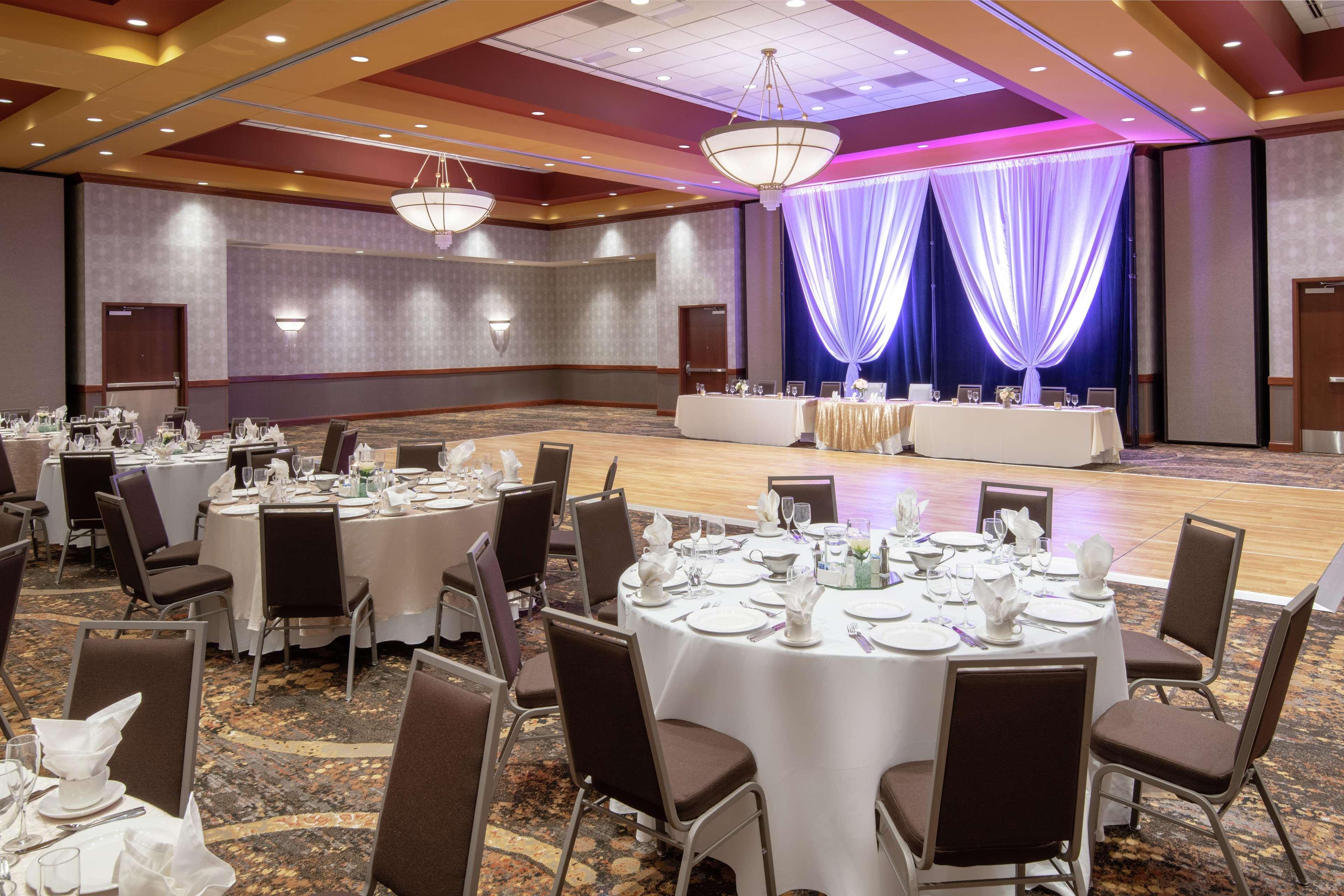 Embassy Suites Northwest Arkansas - Hotel, Spa & Convention Center Rogers Eksteriør billede