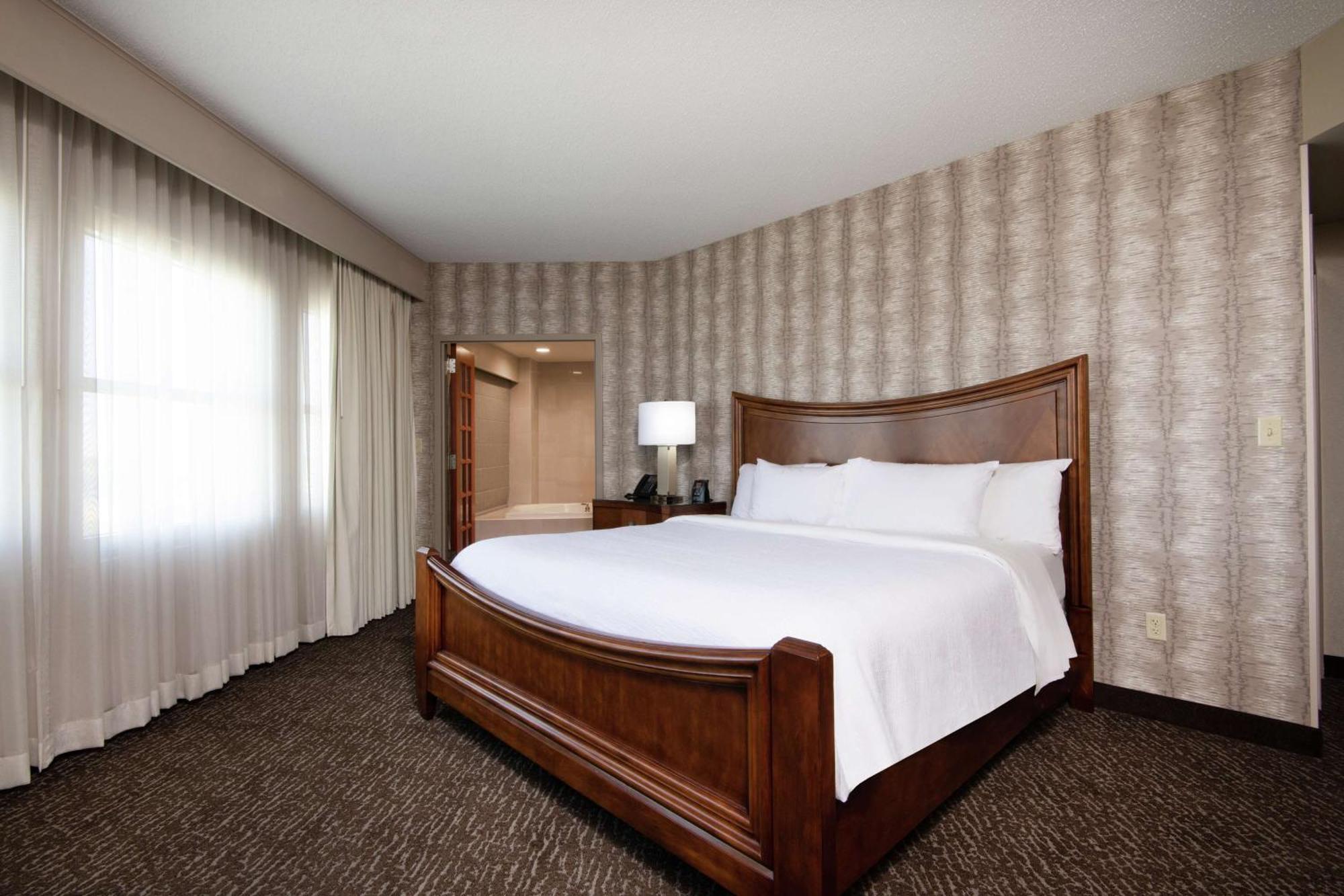Embassy Suites Northwest Arkansas - Hotel, Spa & Convention Center Rogers Eksteriør billede